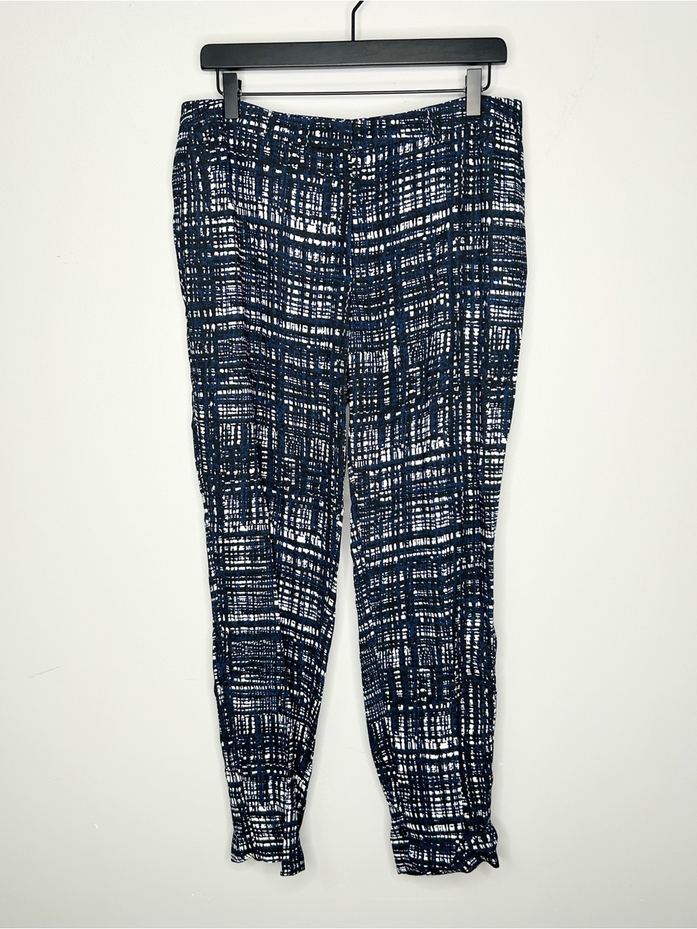 Escada Blue White Abstract Print Trousers Pants Size 40 or US 10